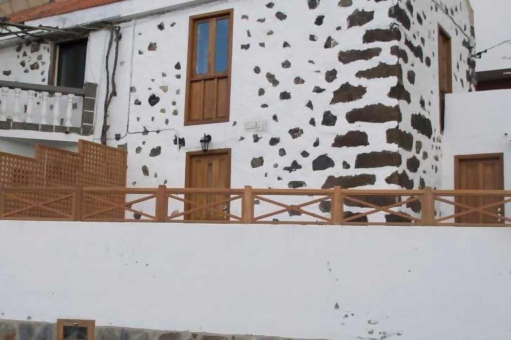 Casa Rural De 1945 Dos Plantas Patio Y Barbacoa 弗龙特拉 外观 照片